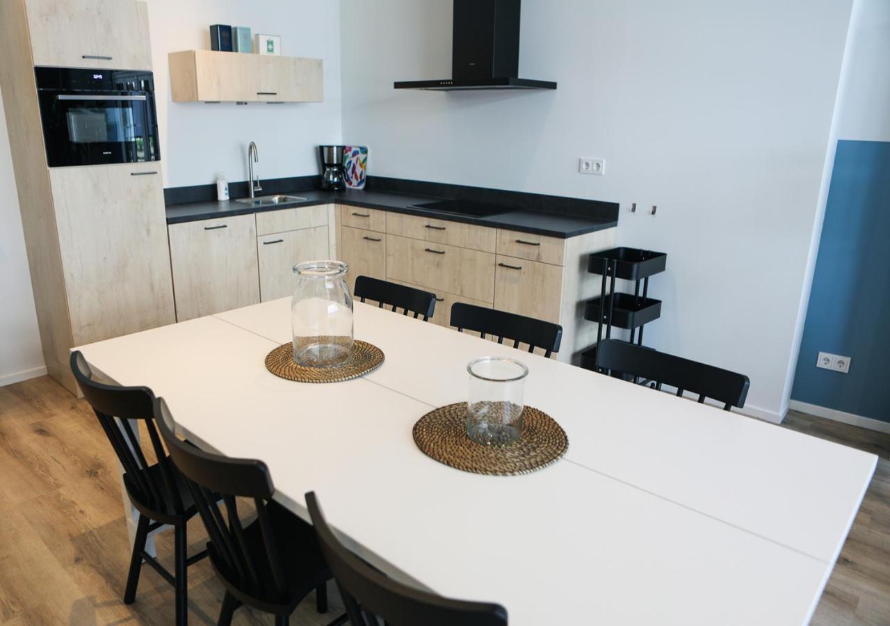 Prachtig Appartement In Het Centrum Van Иршеке Екстериор снимка