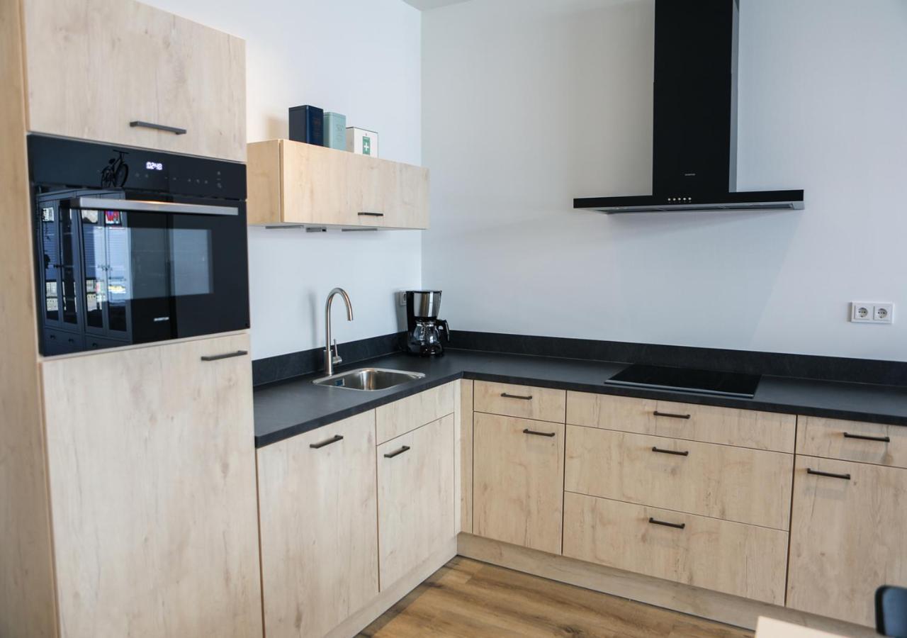 Prachtig Appartement In Het Centrum Van Иршеке Екстериор снимка